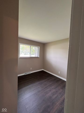 6120 S Emerson Avenue, Indianapolis, IN 46237