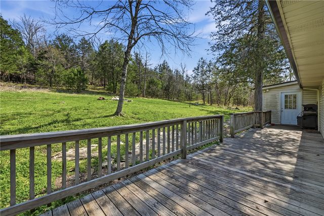 36 Danube Drive, Holiday Island, AR 72631