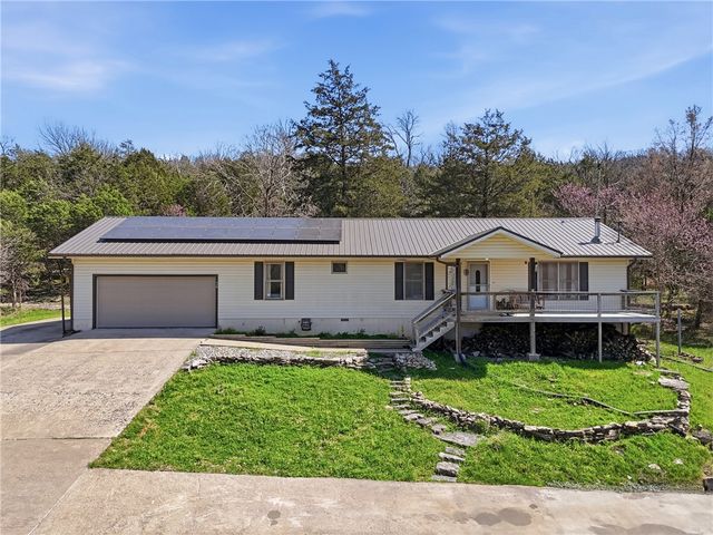 36 Danube Drive, Holiday Island, AR 72631