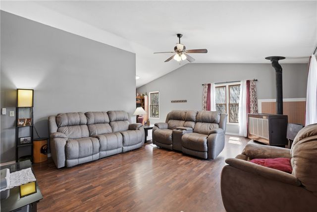 36 Danube Drive, Holiday Island, AR 72631