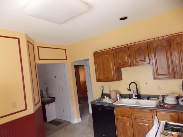 3940 Delmar Avenue, Cheviot, OH 45211
