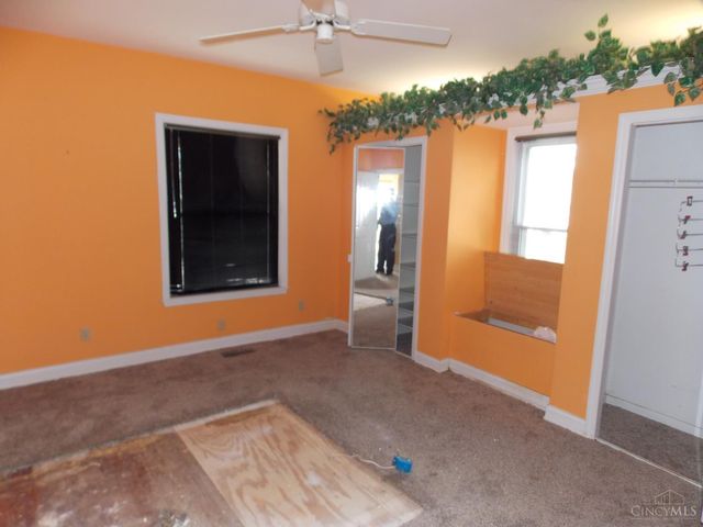 3940 Delmar Avenue, Cheviot, OH 45211