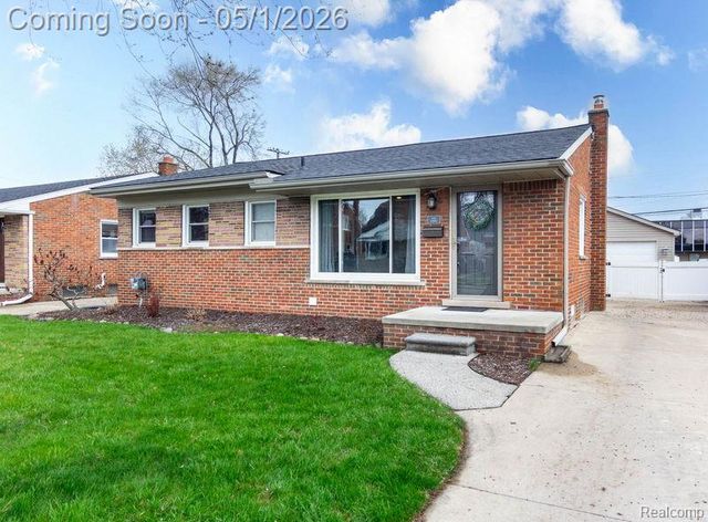 15580 Hanfor Avenue, Allen Park, MI 48101