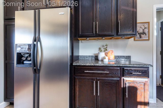 15580 Hanfor Avenue, Allen Park, MI 48101