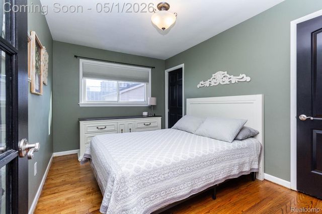 15580 Hanfor Avenue, Allen Park, MI 48101