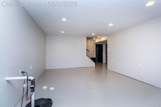 15580 Hanfor Avenue, Allen Park, MI 48101