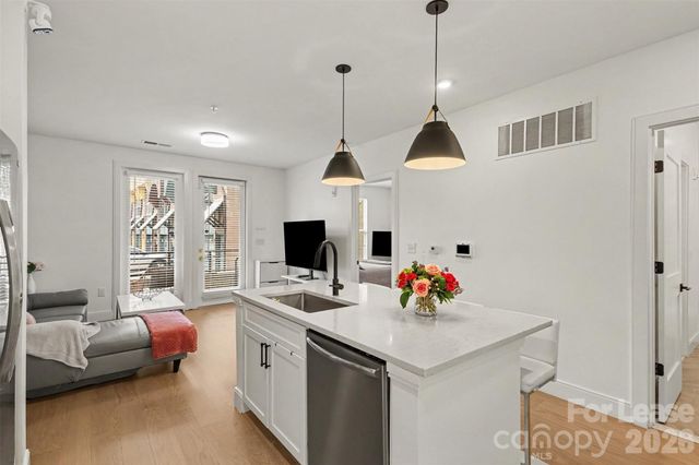 3000 South Boulevard 105, Charlotte, NC 28209