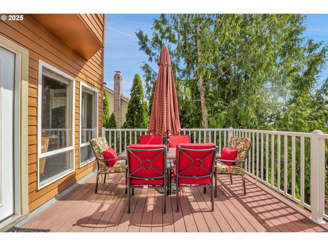 15703 Sw BARRINGTON Ter, Tigard, OR 97224