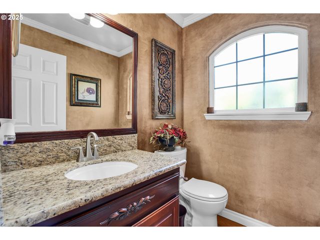 15703 Sw BARRINGTON Ter, Tigard, OR 97224