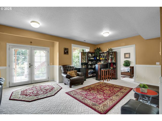 15703 Sw BARRINGTON Ter, Tigard, OR 97224
