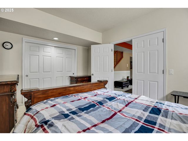 15703 Sw BARRINGTON Ter, Tigard, OR 97224