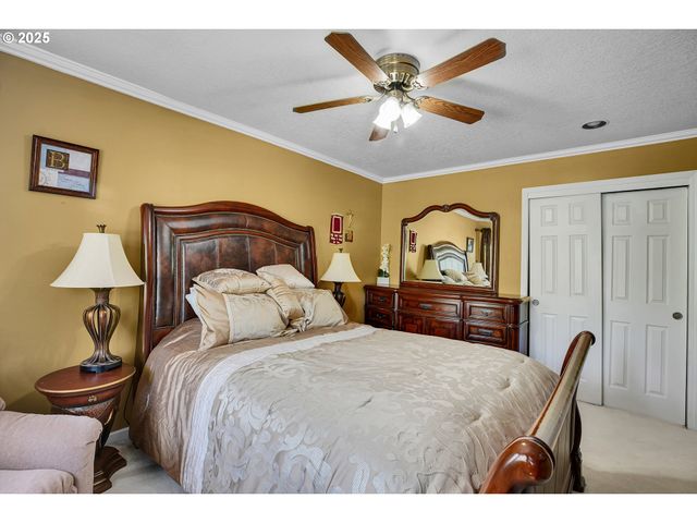 15703 Sw BARRINGTON Ter, Tigard, OR 97224