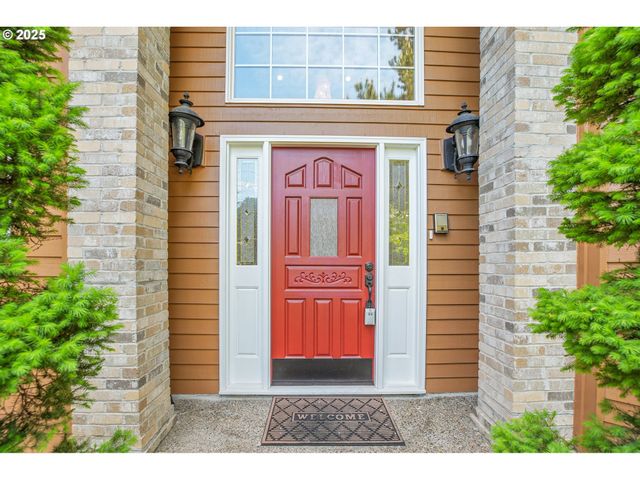 15703 Sw BARRINGTON Ter, Tigard, OR 97224