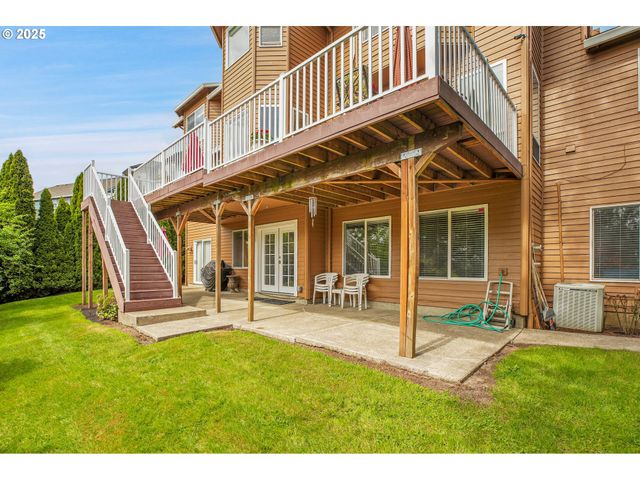 15703 Sw BARRINGTON Ter, Tigard, OR 97224