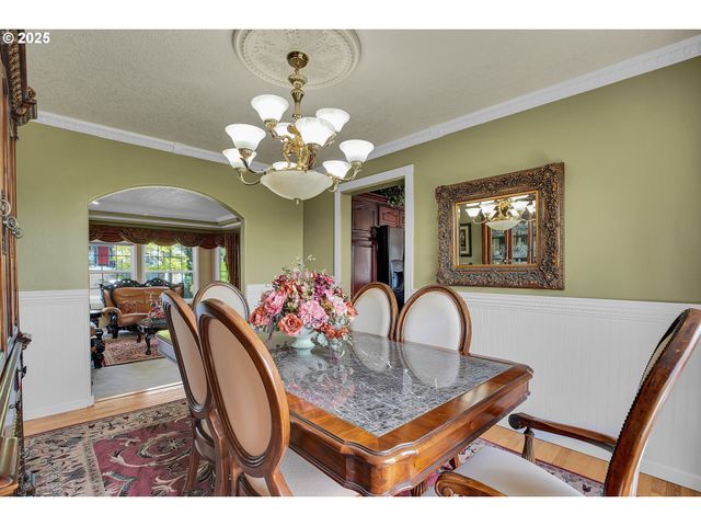 15703 Sw BARRINGTON Ter, Tigard, OR 97224