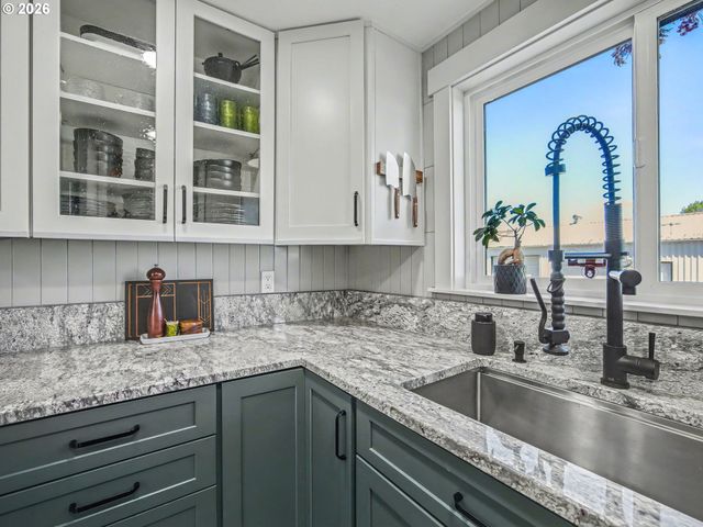 33440 Se CARPENTER Ln, Gresham, OR 97080