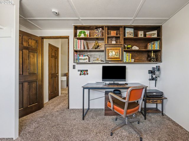 33440 Se CARPENTER Ln, Gresham, OR 97080