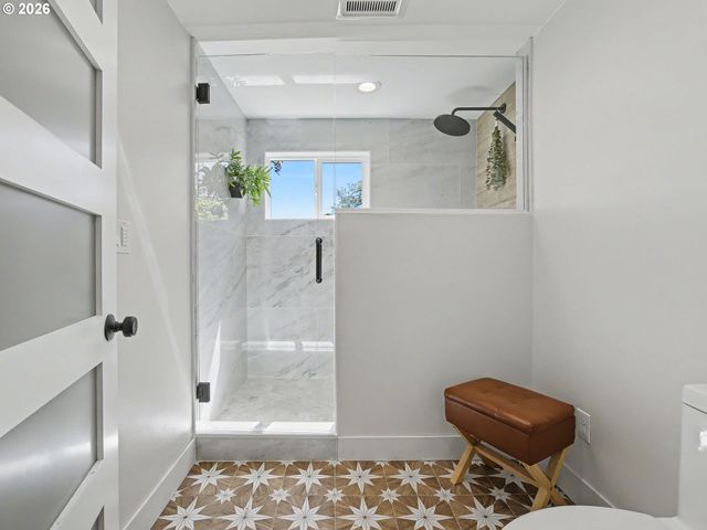 33440 Se CARPENTER Ln, Gresham, OR 97080