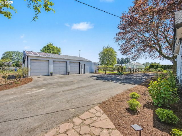 33440 Se CARPENTER Ln, Gresham, OR 97080