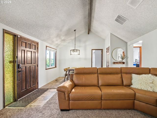 33440 Se CARPENTER Ln, Gresham, OR 97080