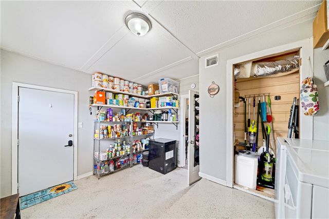 4502 Valdez Dr, Corpus Christi, TX 78416