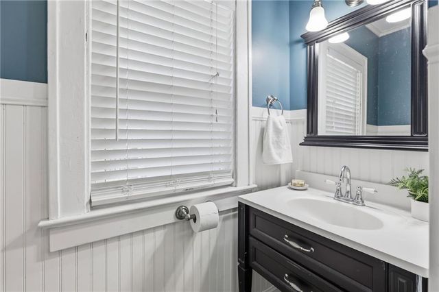 7419 Jarboe Street, Kansas City, MO 64114