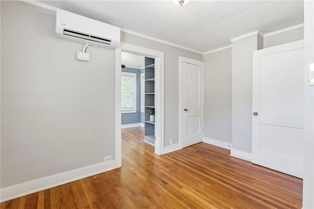 7419 Jarboe Street, Kansas City, MO 64114