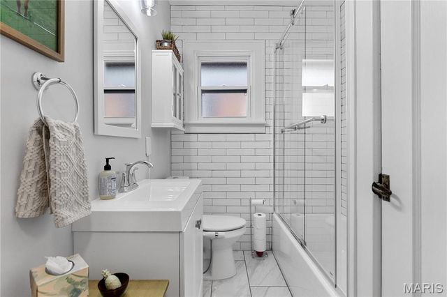 3229 Childress Avenue, St Louis, MO 63139