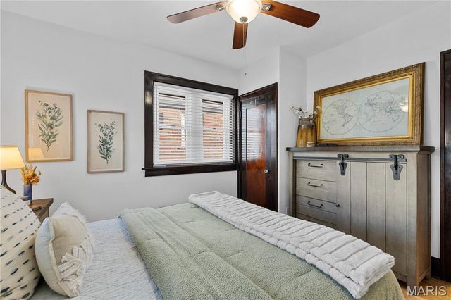 3229 Childress Avenue, St Louis, MO 63139