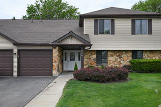 1518 HARBOUR Court 1B, Schaumburg, IL 60193