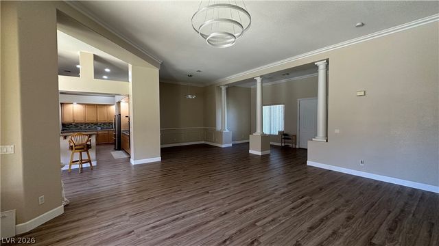 264 North Hollywood Boulevard, Las Vegas, NV 89110