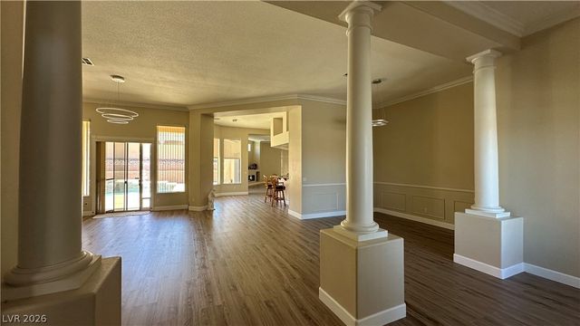 264 North Hollywood Boulevard, Las Vegas, NV 89110