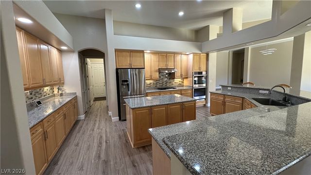 264 North Hollywood Boulevard, Las Vegas, NV 89110