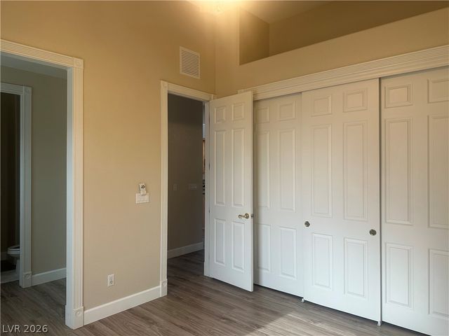 264 North Hollywood Boulevard, Las Vegas, NV 89110