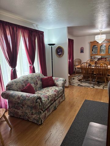 7177 E Grace Avenue, New Carlisle, IN 46552