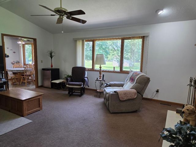 7177 E Grace Avenue, New Carlisle, IN 46552