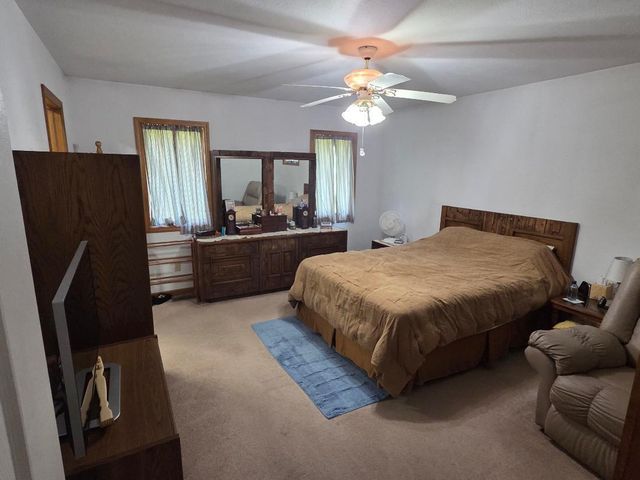 7177 E Grace Avenue, New Carlisle, IN 46552