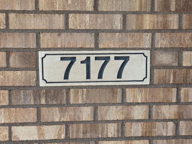 7177 E Grace Avenue, New Carlisle, IN 46552