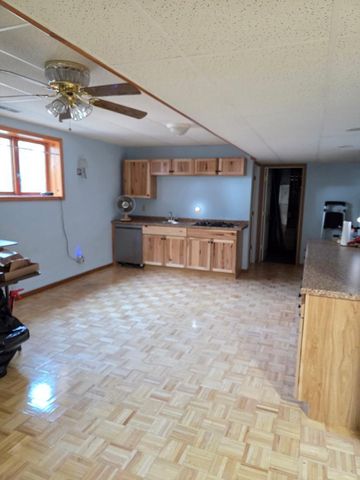 7177 E Grace Avenue, New Carlisle, IN 46552