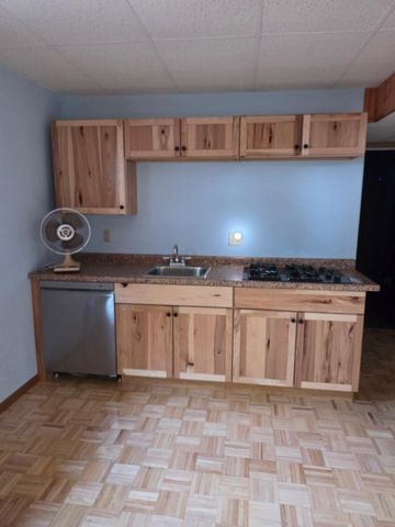 7177 E Grace Avenue, New Carlisle, IN 46552