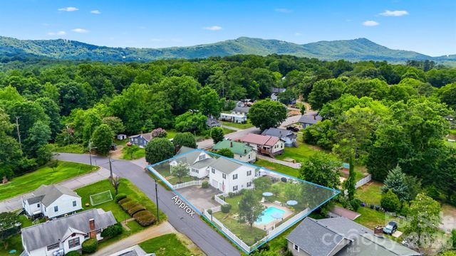 408 Garrou Avenue SE, Valdese, NC 28690