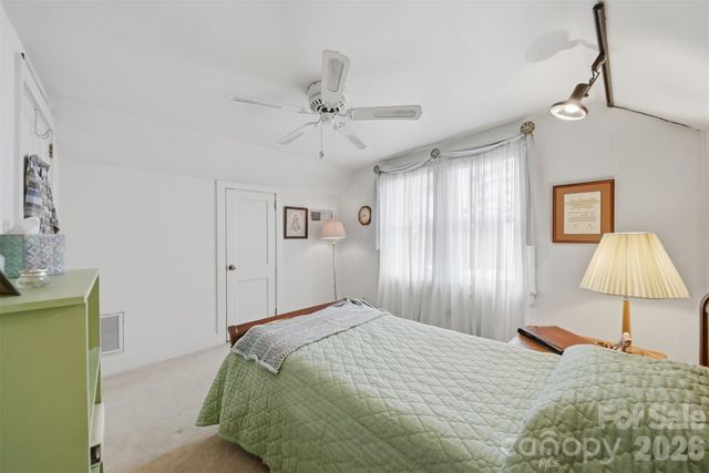 408 Garrou Avenue SE, Valdese, NC 28690