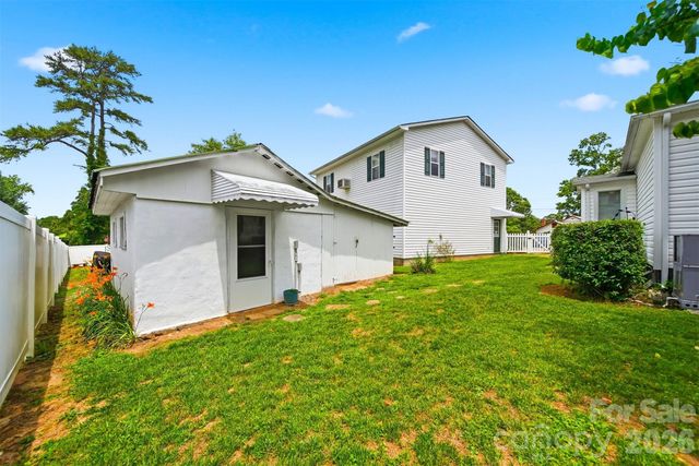 408 Garrou Avenue SE, Valdese, NC 28690