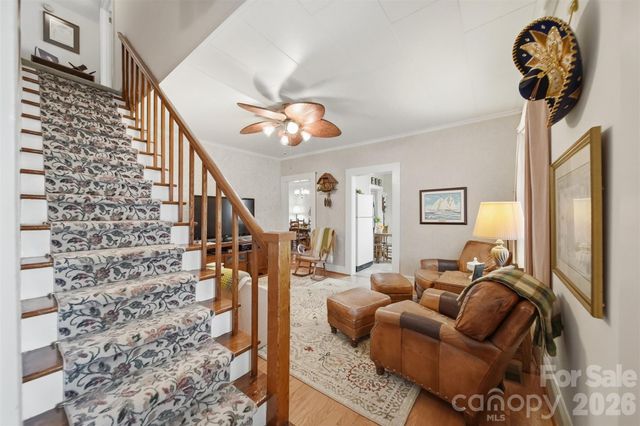 408 Garrou Avenue SE, Valdese, NC 28690