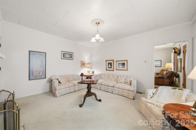 408 Garrou Avenue SE, Valdese, NC 28690
