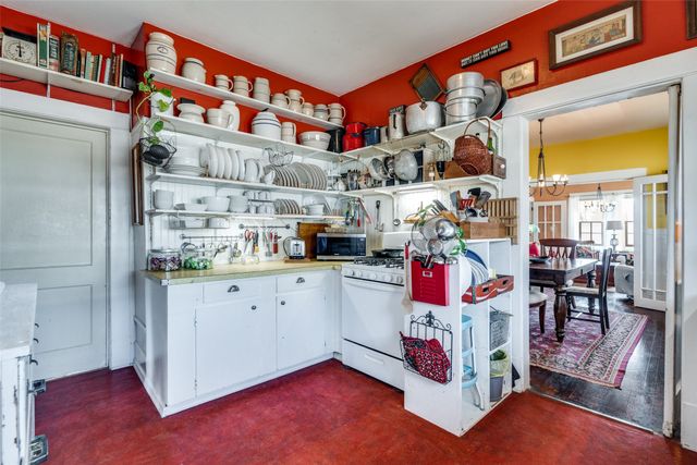 920 Cedar Hill Avenue, Dallas, TX 75208