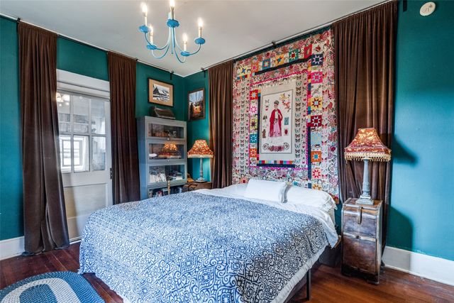 920 Cedar Hill Avenue, Dallas, TX 75208