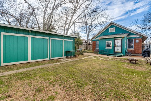 920 Cedar Hill Avenue, Dallas, TX 75208
