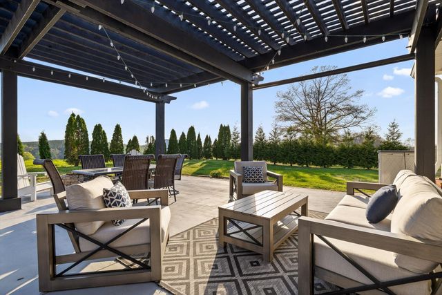 153 Bishop Lane, Benton, TN 37307