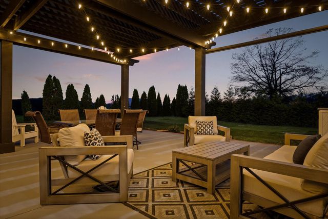 153 Bishop Lane, Benton, TN 37307